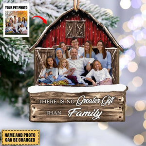 Red Barn Christmas Family Custom Photo - Personalized Photo Wooden Ornament