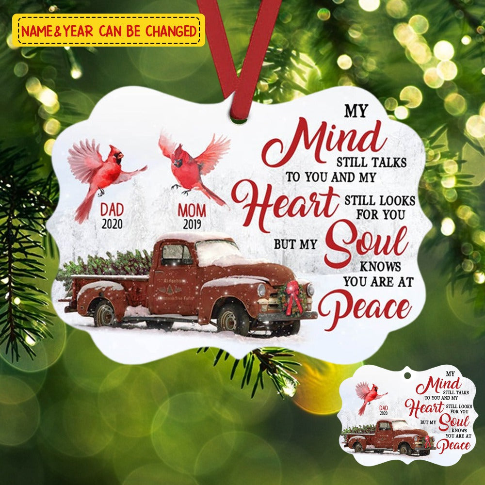 Memorial Cardinal Red Truck Benelux Personalized Ornament